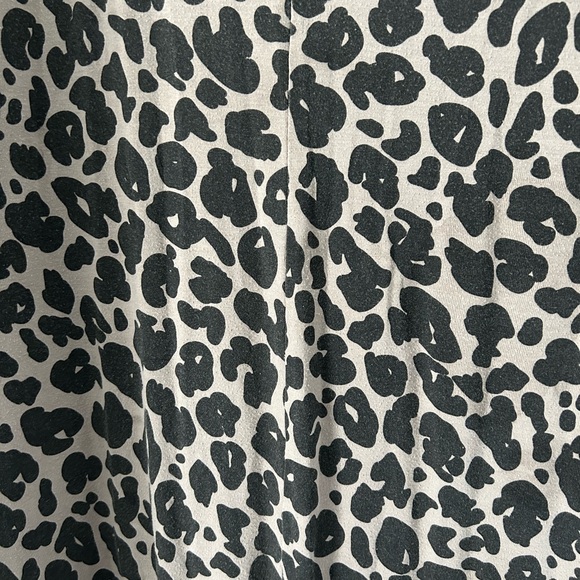 Smash and Tess Sunday Romper ~ Lexi Leopard - Picture 3 of 4